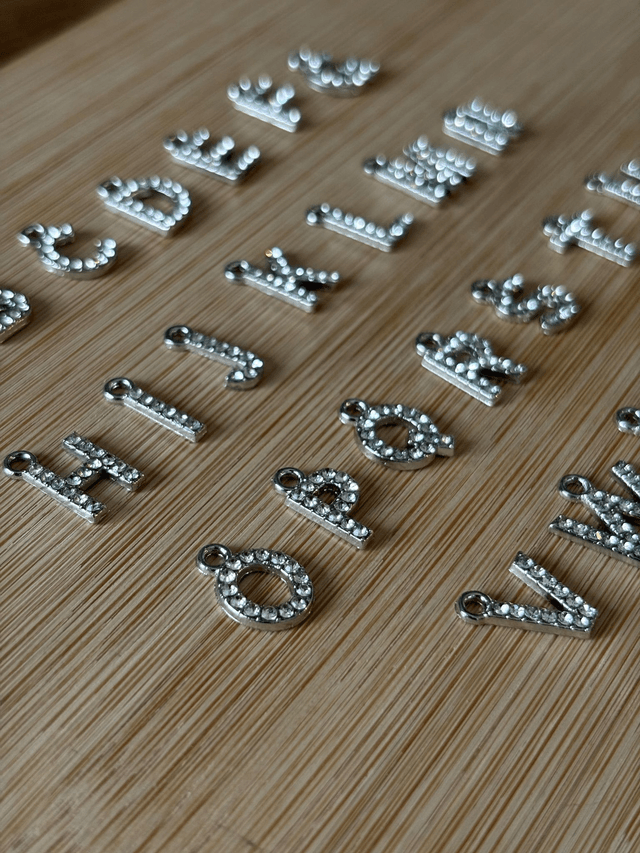 Charm Lettre de l'alphabet argentée