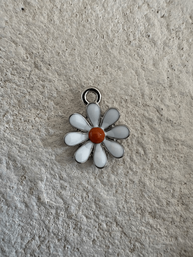 Charm Marguerite